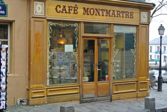 Cafeteria em Montmartre (créditos: Carolina Kelesoglu)
