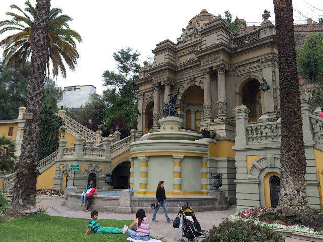 Praça no Cerro Santa Lucía