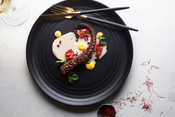 The Restaurant at The Norton | Grilled Spanish Octopus [imagem divulgação – Photo credit Libby Volgyes of Libby Vision]