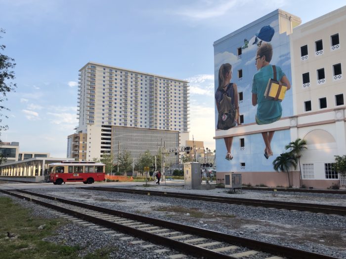 Grafites por West Palm Beach e Trollen vermelho gratuito
